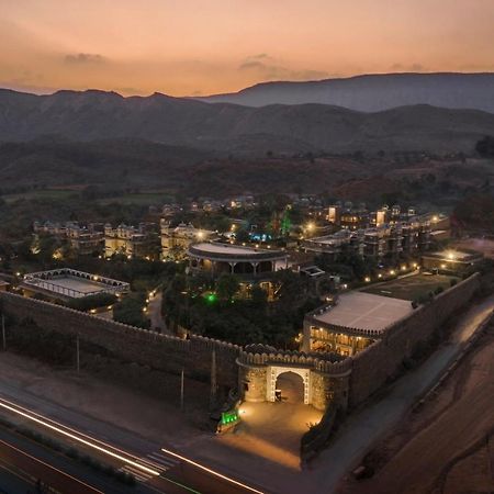 The Amargarh Hotel Udaipur Bagian luar foto