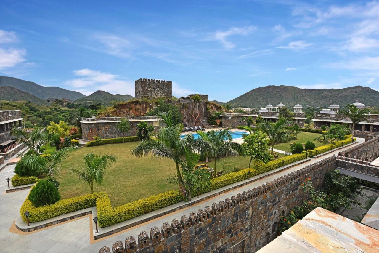 The Amargarh Hotel Udaipur Bagian luar foto